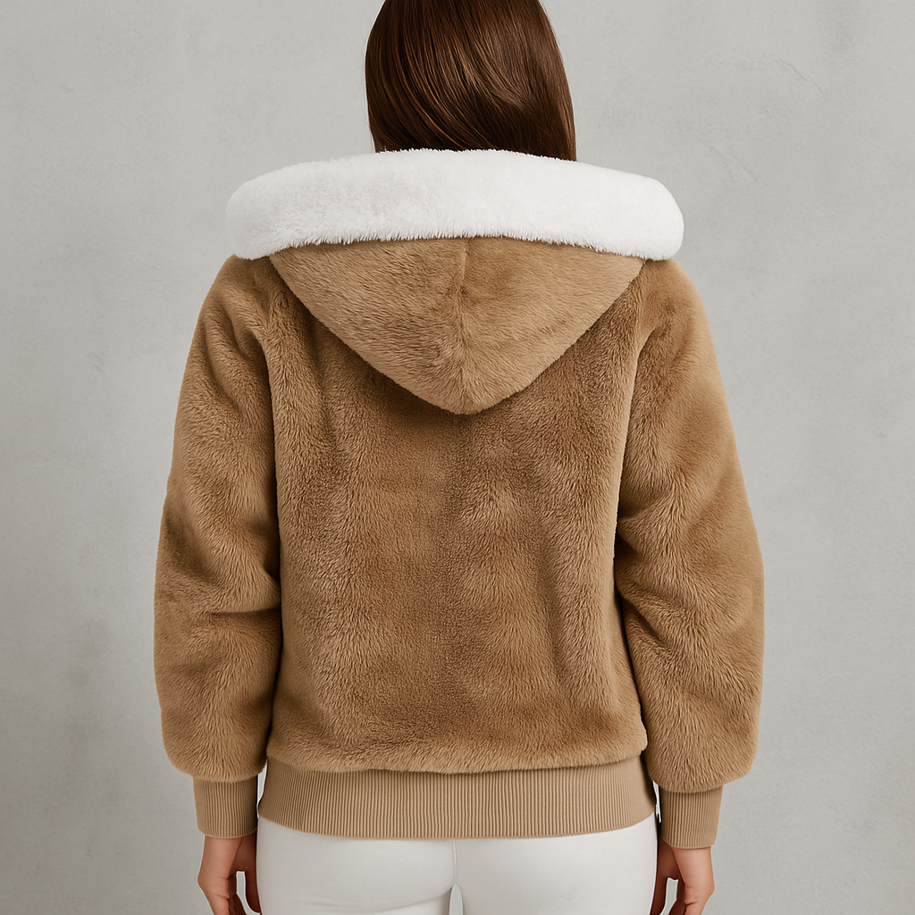 Kuschelige Damen Plüschjacke mit Kapuze und Reißverschluss | Winter
