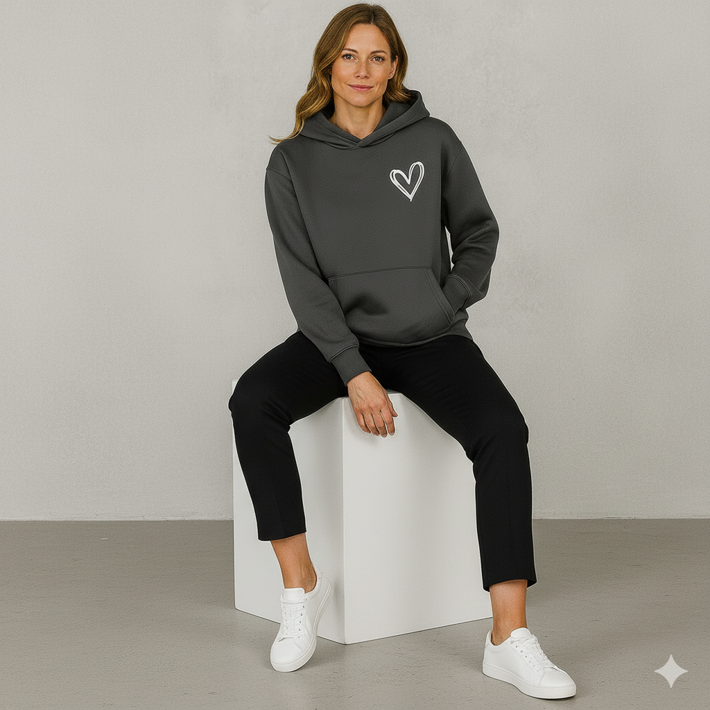 Damen Hoodie mit Herz Print | Lässig & Bequem