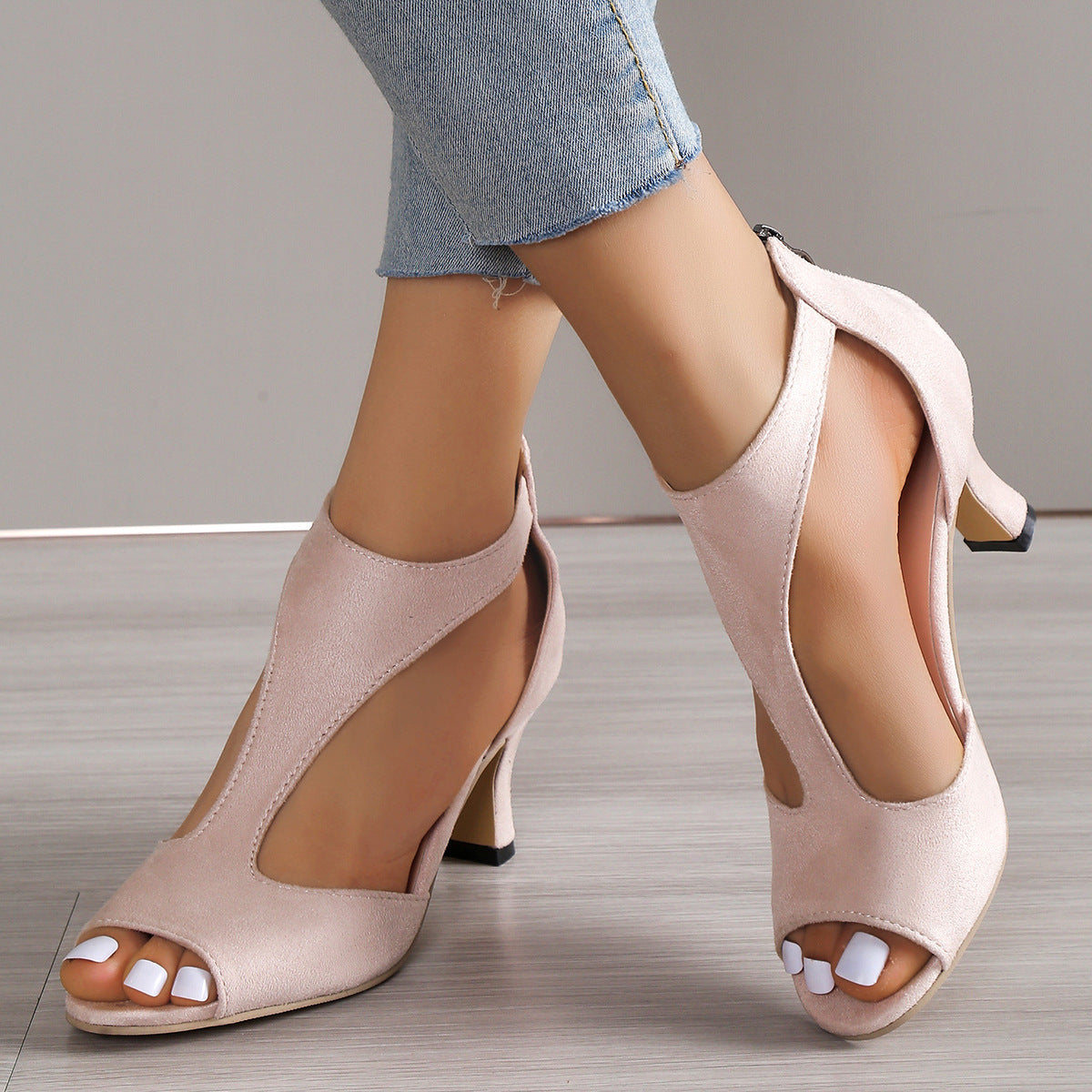 Damen High Heels | Elegante Sandaletten mit T-Steg & Absatz