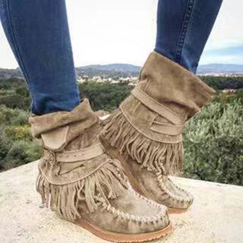 Jessica – Modische Damenstiefel mit Fransen und Schnalle