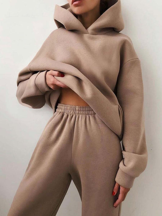 Jenny – Lässiger Damen Kapuzenpullover Zweiteiler
