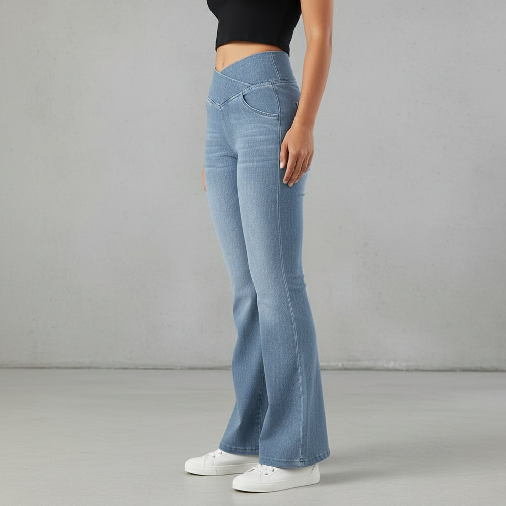 High Waist Damen Jeans mit Schlag | Stretch