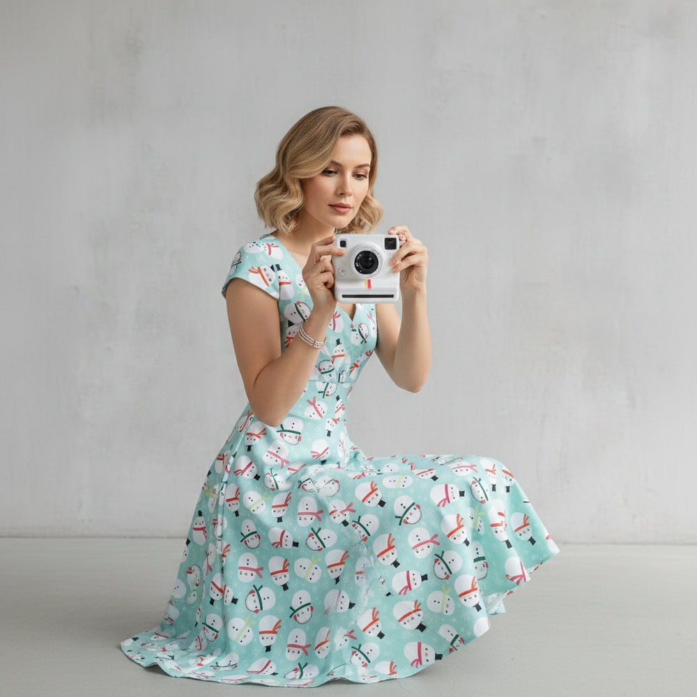 Bedrucktes Damenkleid | Weihnachten | V-Ausschnitt