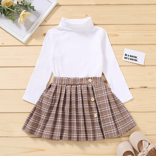 Kelly – Kinder Rock und Rollkragen-Outfit für den Herbst