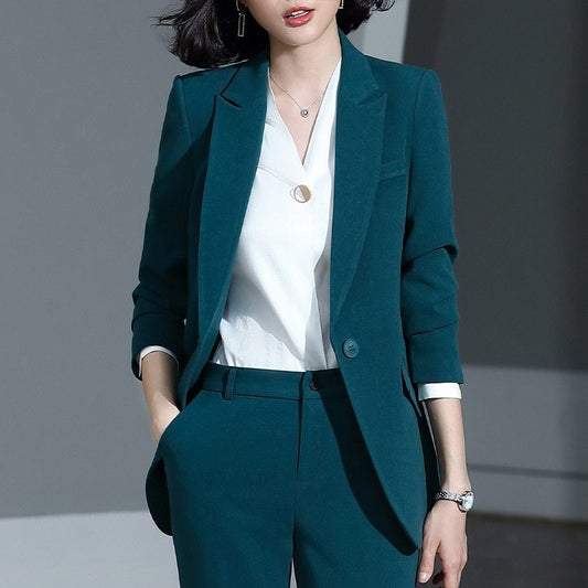 Natalie – Eleganter Damenanzug