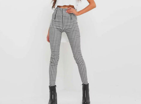 ENGEL Slimming Hosen mit schwarz-weißem Karomuster