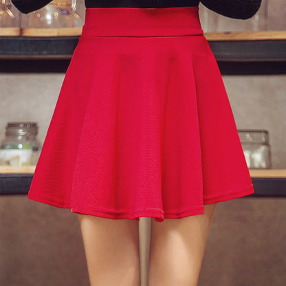 Julie – Koreanisches Kleid mit Plissierten Röcken