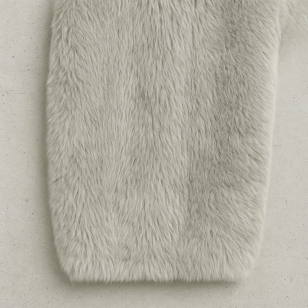 Kuschelige Damen Plüschjacke mit Kapuze und Reißverschluss | Winter