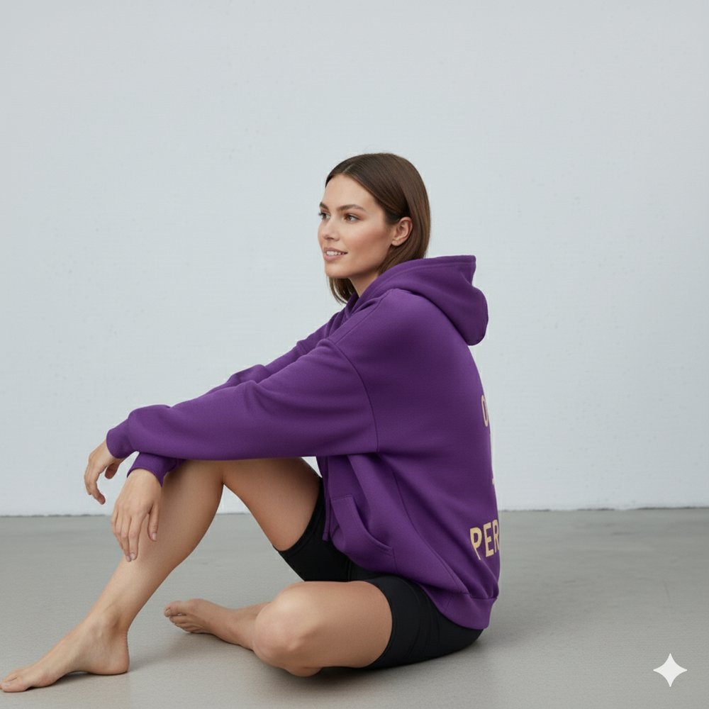 Moderner Damen Hoodie mit Statement