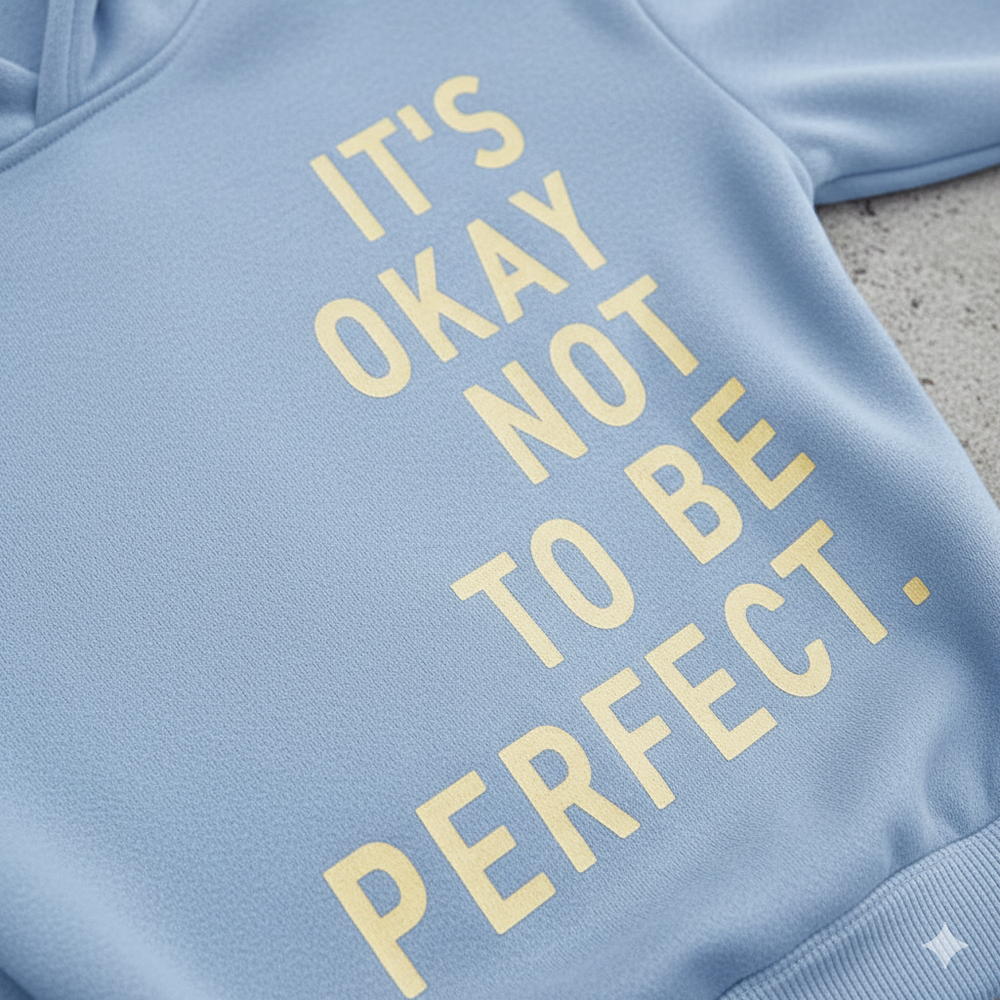 Moderner Damen Hoodie mit Statement