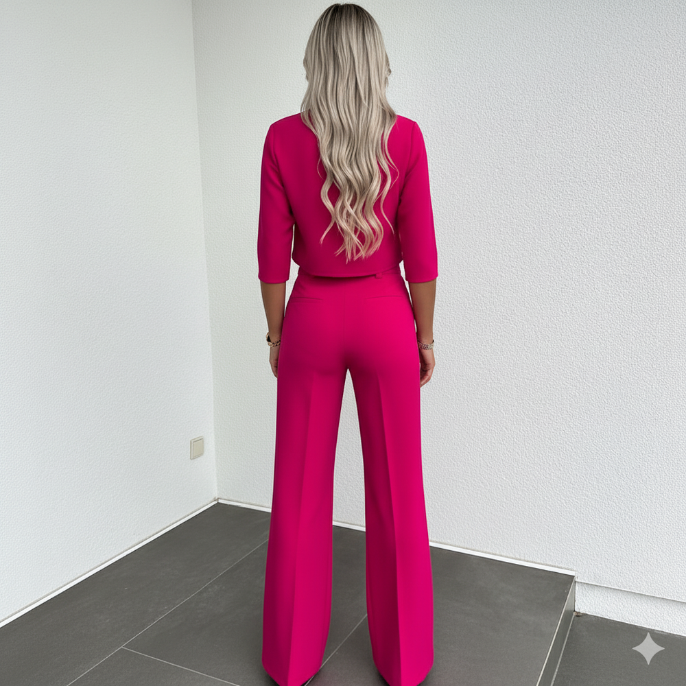 Kurzes Oberteil & High Waist Hose | Weit & Elegant