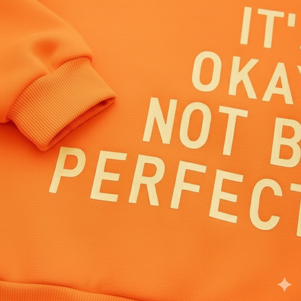 Moderner Damen Hoodie mit Statement