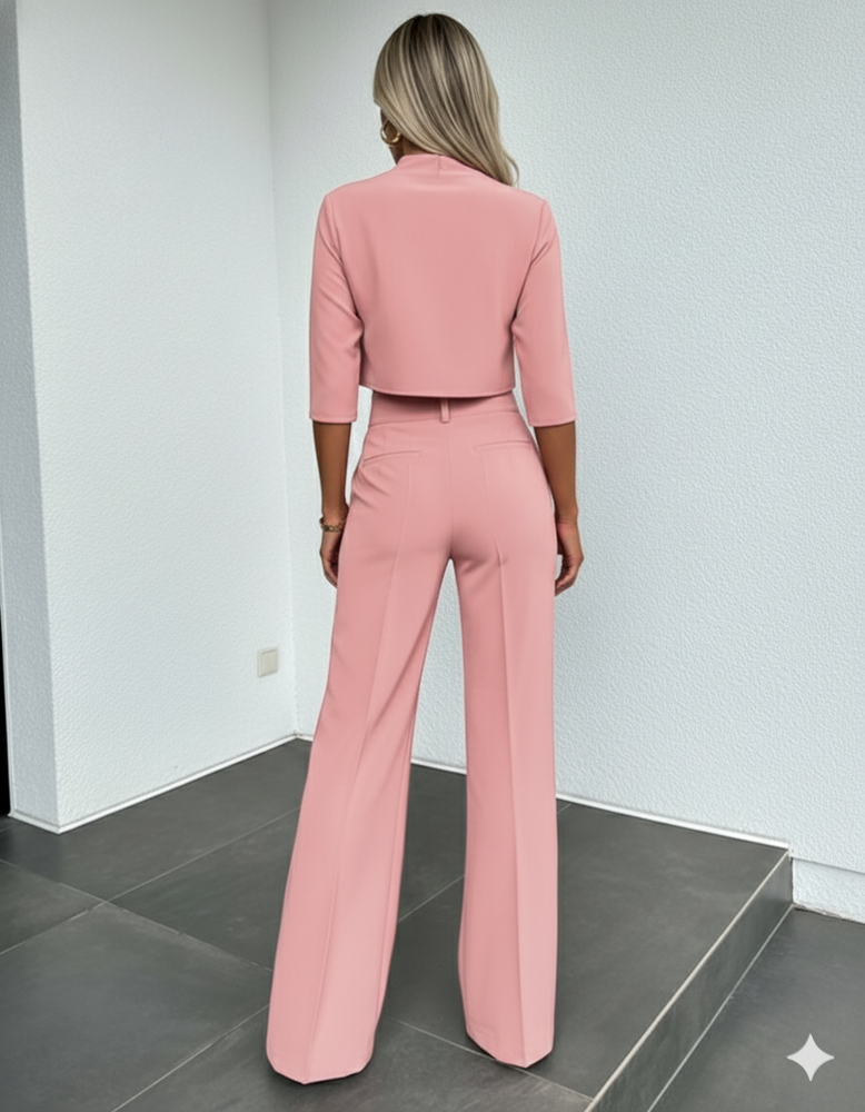 Kurzes Oberteil & High Waist Hose | Weit & Elegant