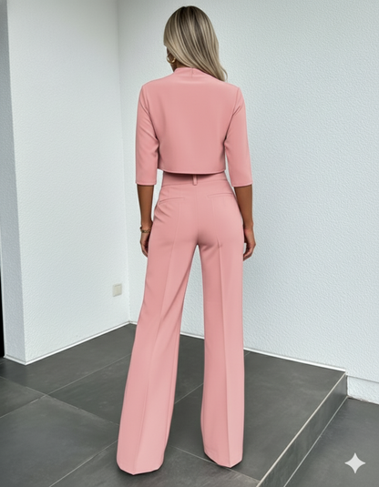 Kurzes Oberteil & High Waist Hose | Weit & Elegant