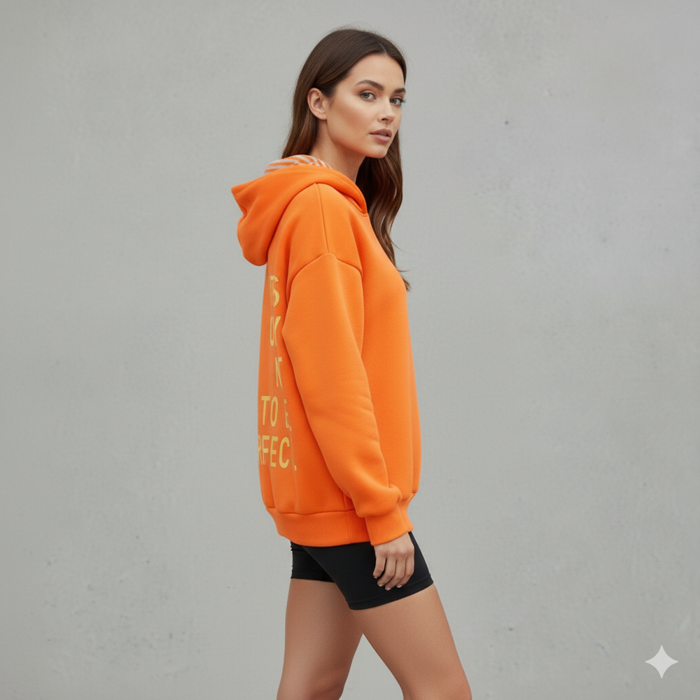 Moderner Damen Hoodie mit Statement