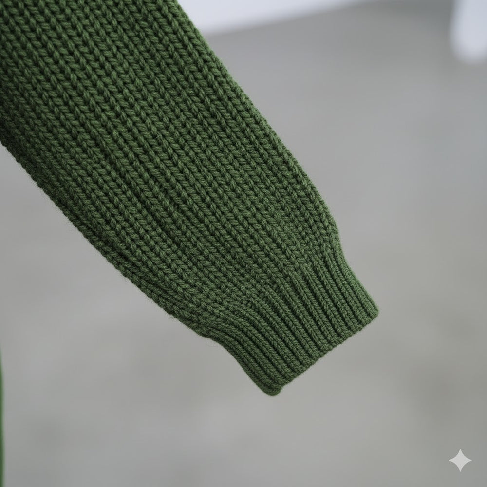 Damen Rollkragen Kleid lang | Eleganter Strick & Knopfdetail Winter