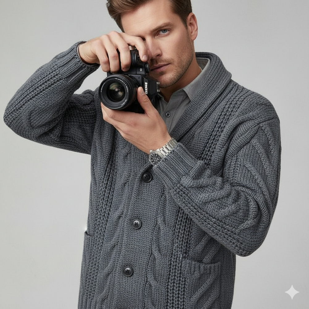 Herren Strickjacke mit Schalkragen und Zopfmuster | Winter