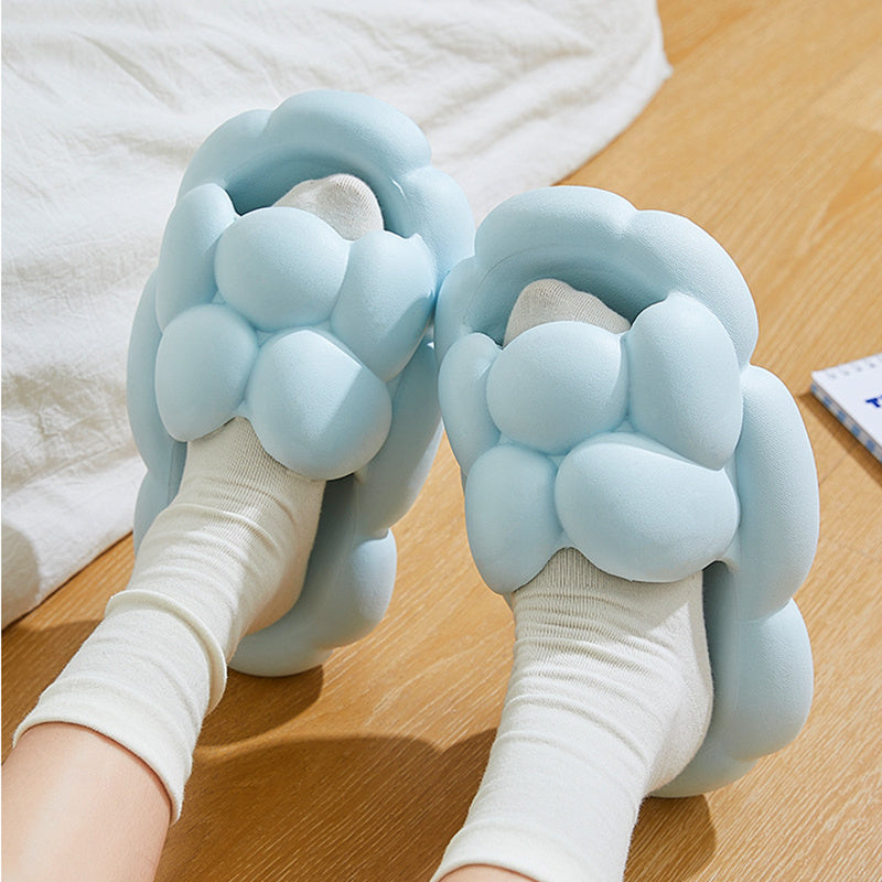 Alison – Weiche Wolken-Design Hausschuhe für Damen